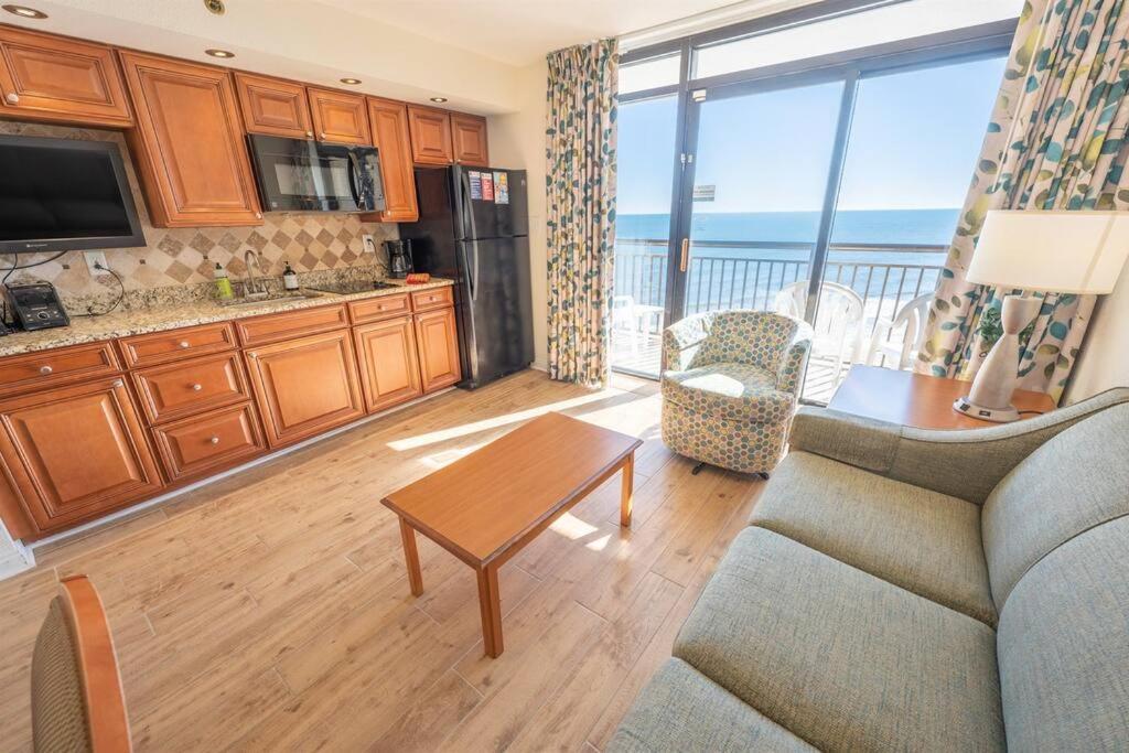 New Remodeled Direct Oceanfront Views Beach Cove شاطئ ميرتل المظهر الخارجي الصورة