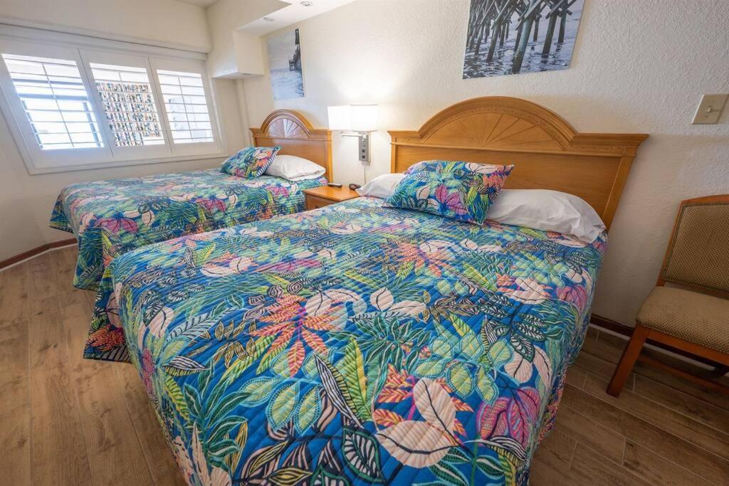 New Remodeled Direct Oceanfront Views Beach Cove شاطئ ميرتل المظهر الخارجي الصورة