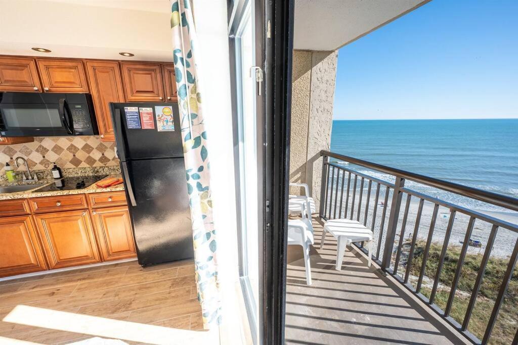 New Remodeled Direct Oceanfront Views Beach Cove شاطئ ميرتل المظهر الخارجي الصورة